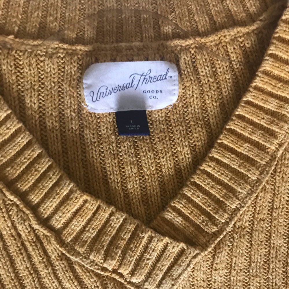 Universal Thread sweater - Picture 7 of 7